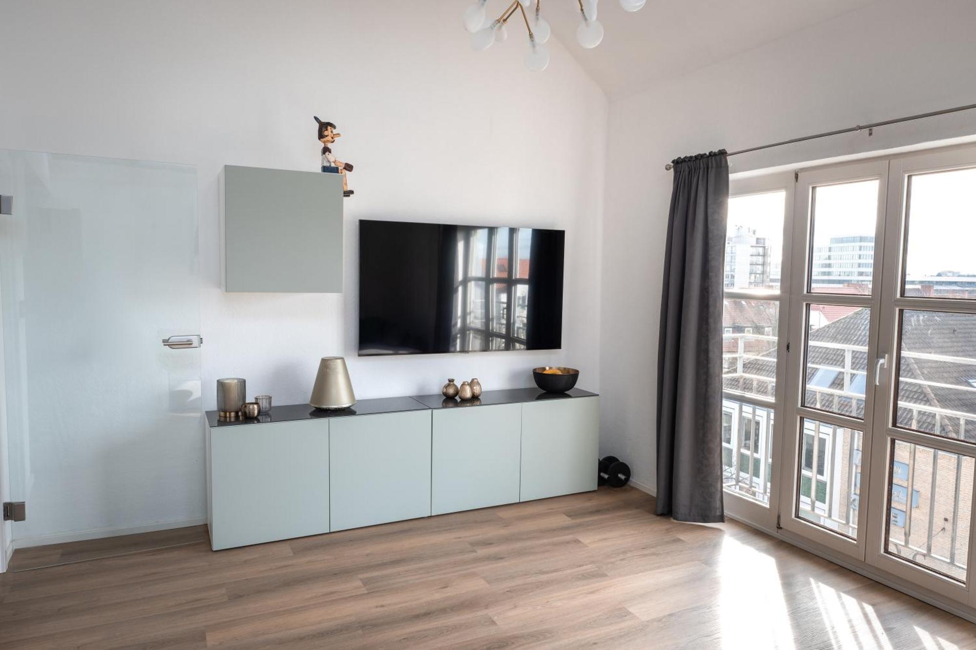 Eich-Penthouse, Zentral Am Stadtwald Mit Ausblick Ueber Die Stadt, 24H Self Check-In, Netflix, Disneyplus Hanower Zewnętrze zdjęcie